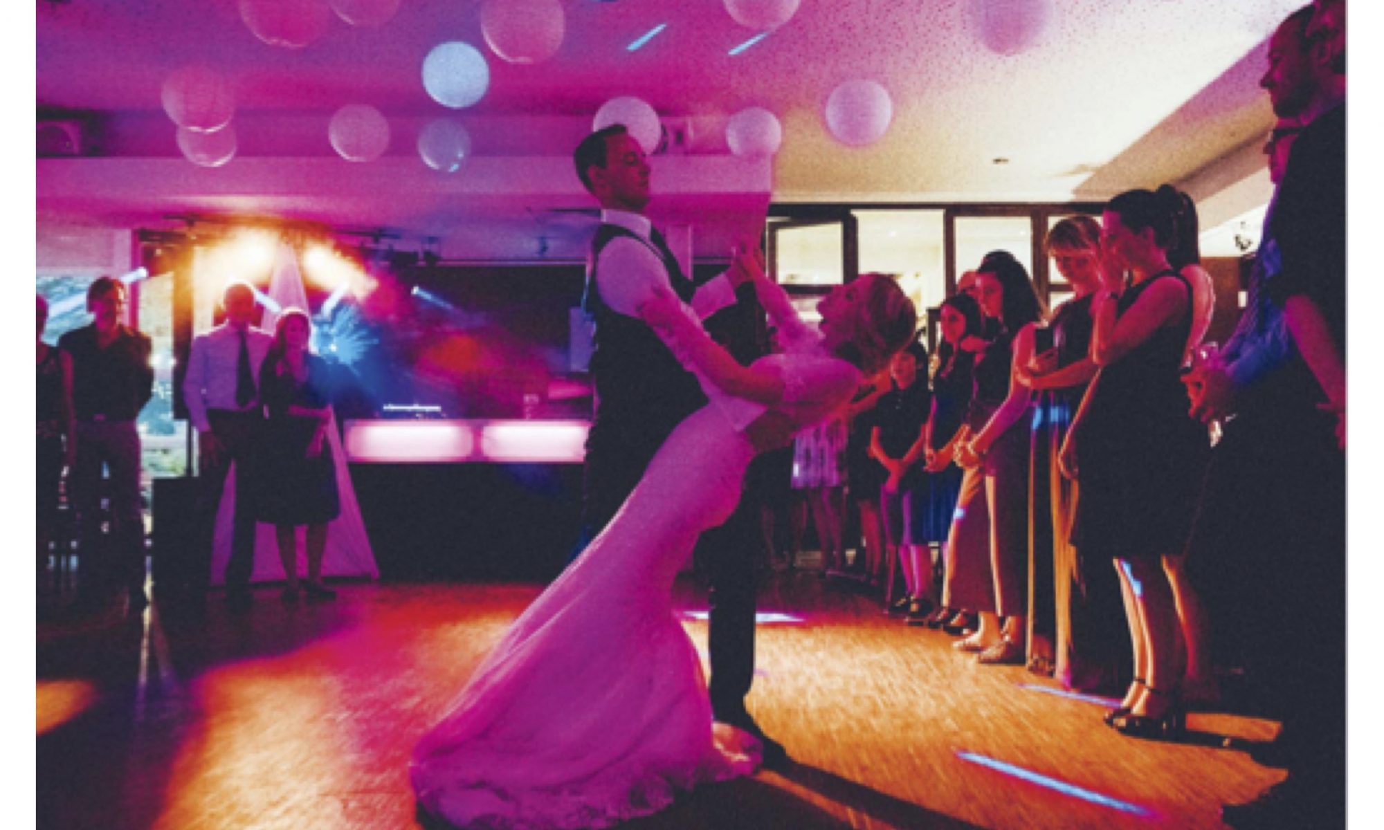 Hochzeitspaar aus der Tanzschule Picasso beim Ehrentanz