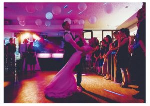 Hochzeitspaar aus der Tanzschule Picasso beim Ehrentanz